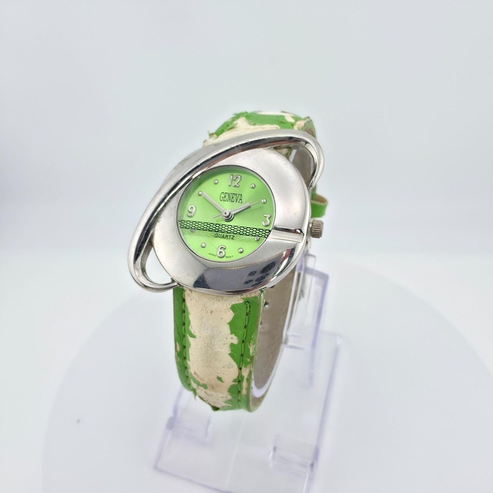 GENEVA Ladies Watch Saturn Halo Bezel Lime Green Dial & Straps Silver Tone 7"
